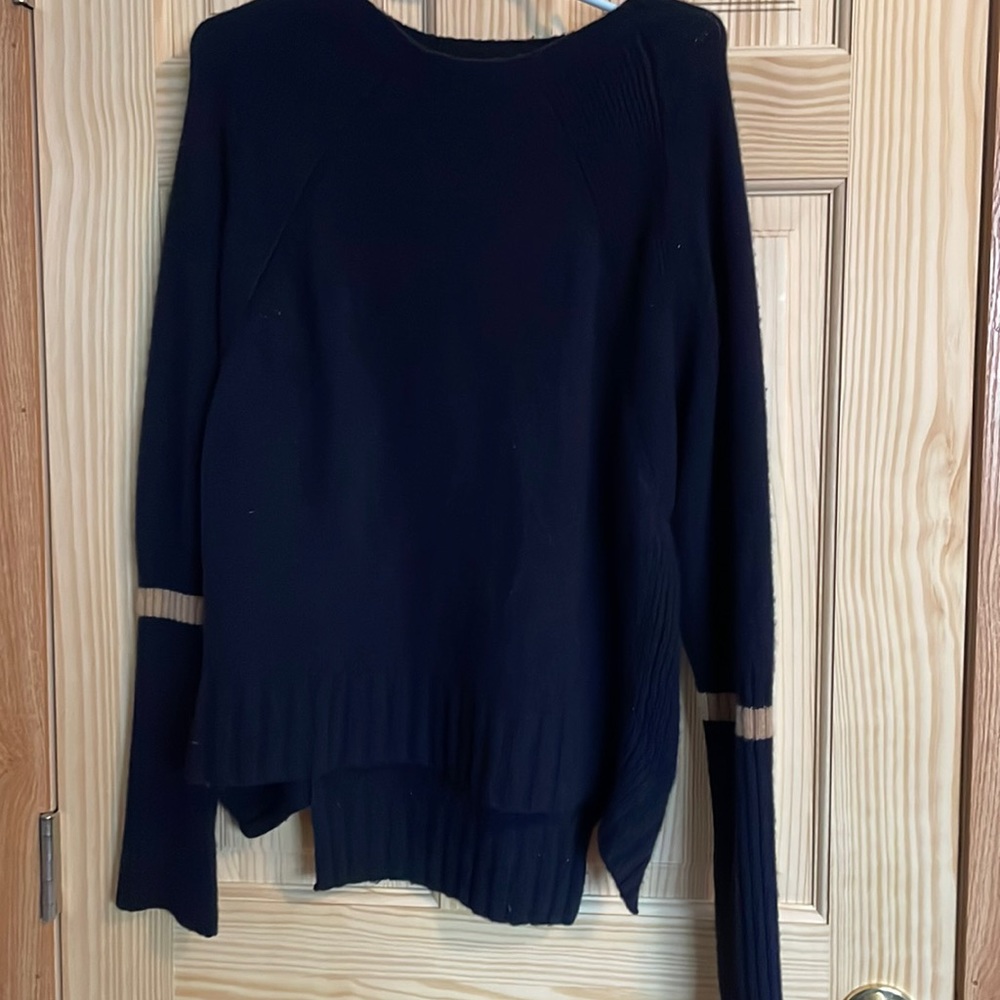 360CASHMERE Navy and Brown sweater | Size L | In great condition